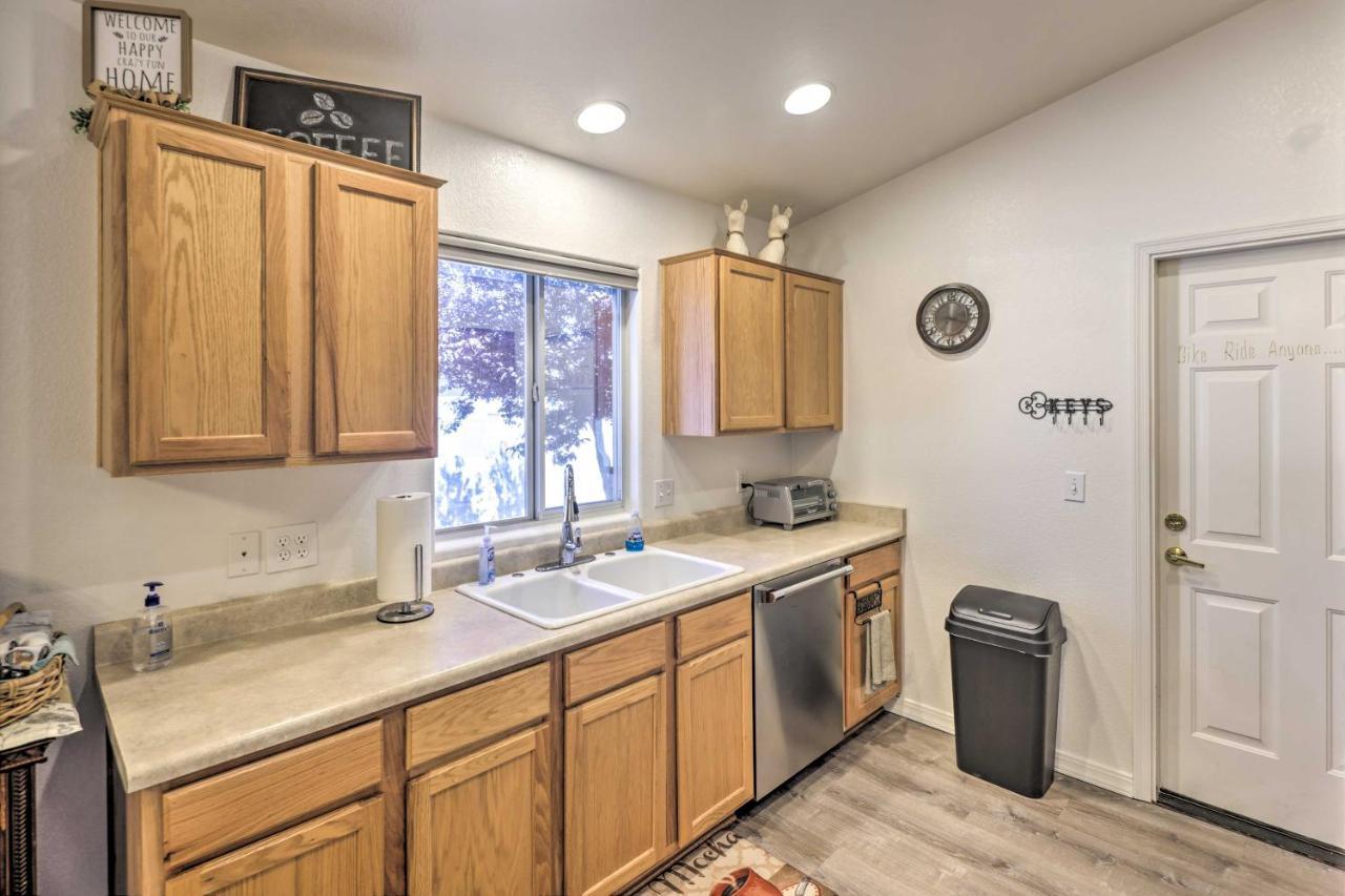 Kid-Friendly Kingman Home Near Parks And Dining Экстерьер фото